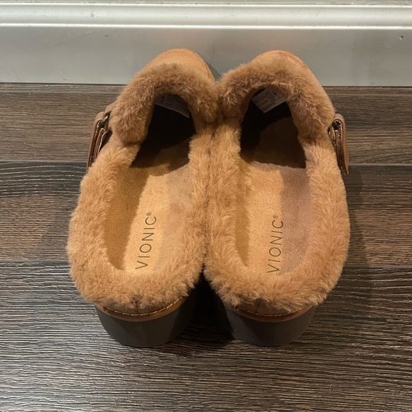 Vionic Kailen Faux Fur Shearling Mules Comfort Orthotic Comfy Fuzzy in Toffee 10 - Picture 4 of 12